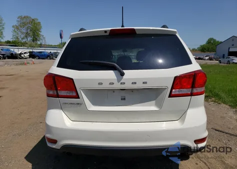2019 Dodge Journey Se from USA, damaged, VIN 3C4PDCBG1KT778960